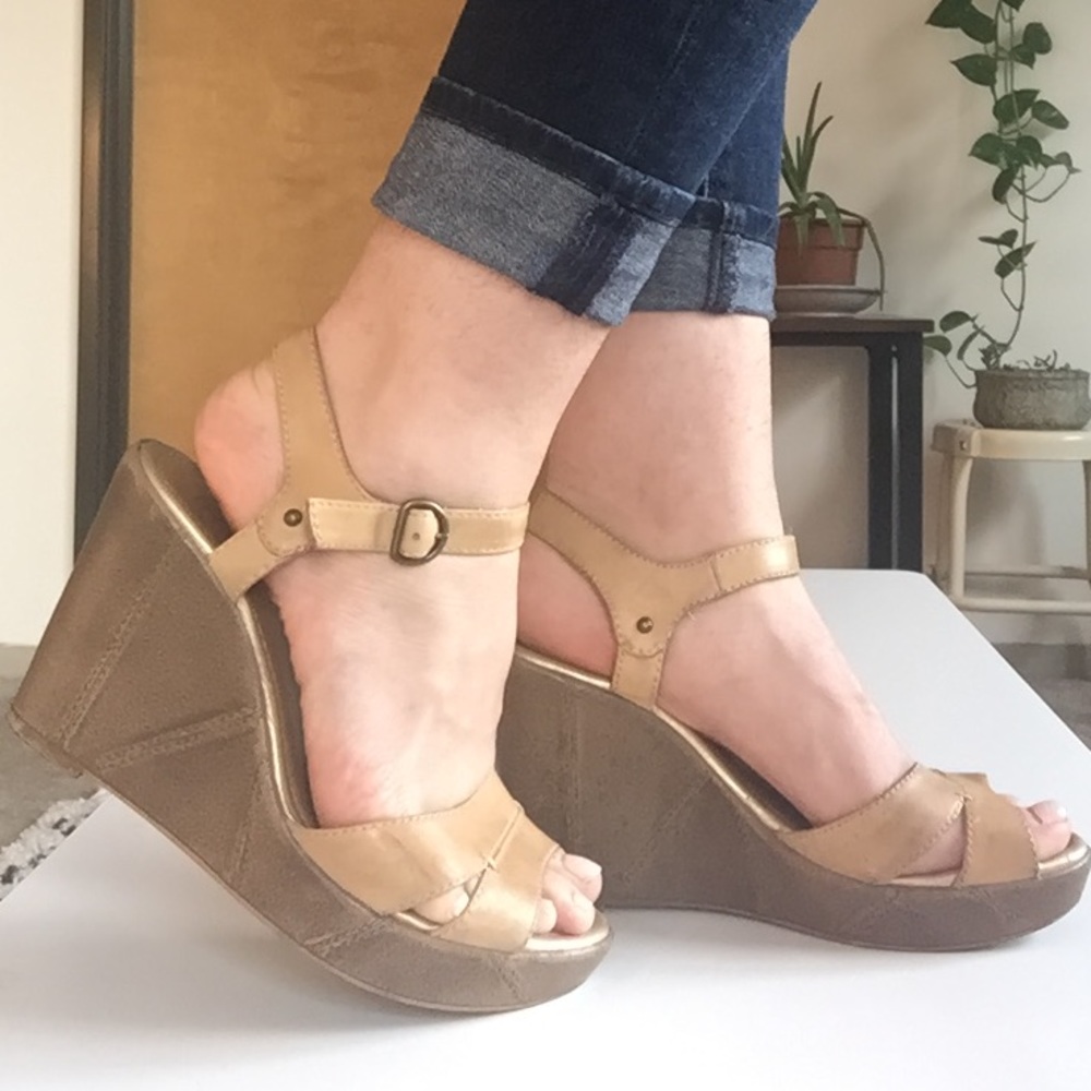 Leather Nude Wedges